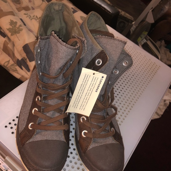 Converse shoes - Picture 3 of 3